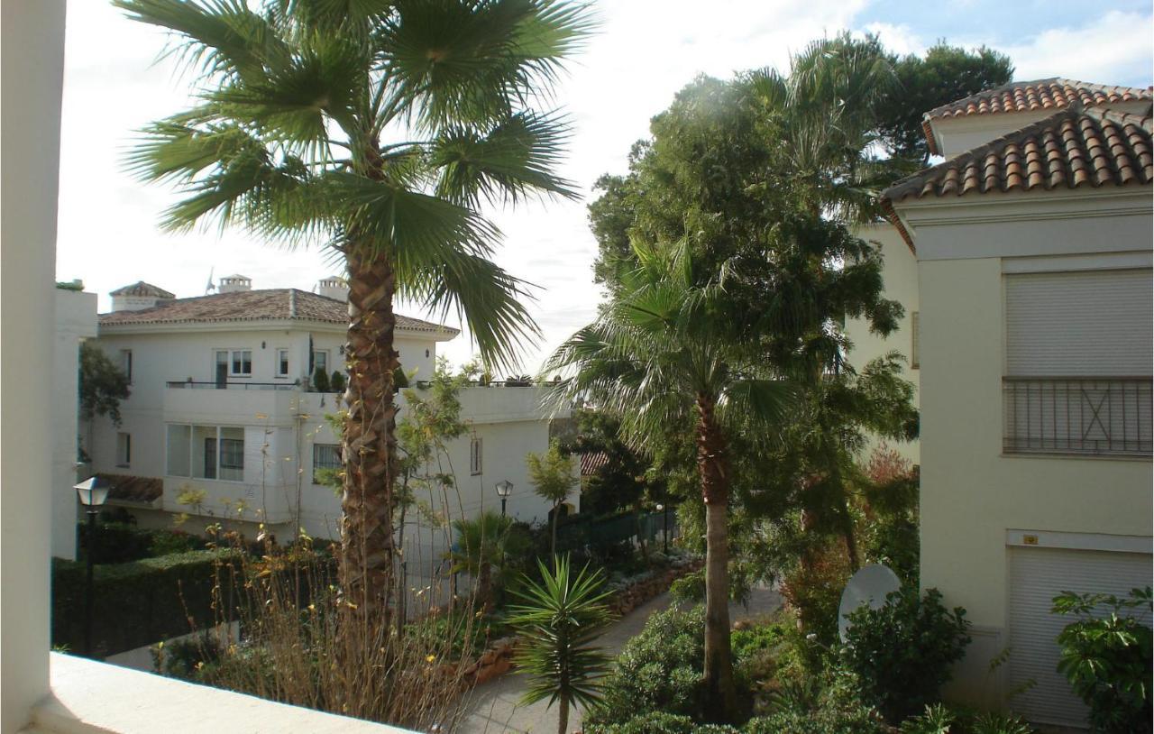 Beautiful Apartment In Marbella-Cabopino With 2 Bedrooms, Wifi And Outdoor Swimming Pool Exterior foto